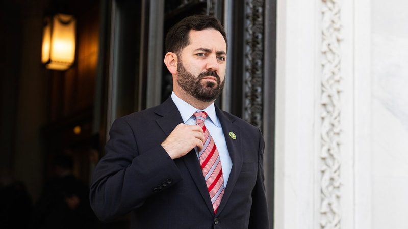 SCOOP: Inside progressives’ plan to have ‘thousands’ protest vulnerable Republican’s town hall