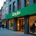 Lloyds share price outlook ahead of earnings: buy, sell, hold?