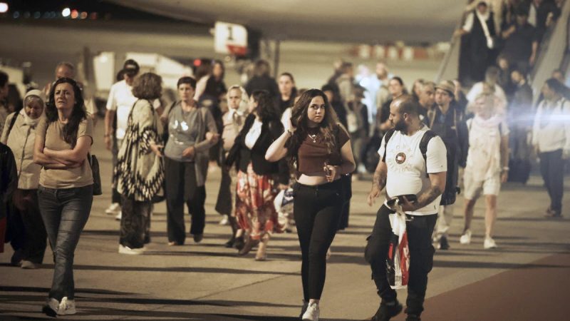 State Department says it has provided guidance to more than 25,000 people in Israel, West Bank and Iran