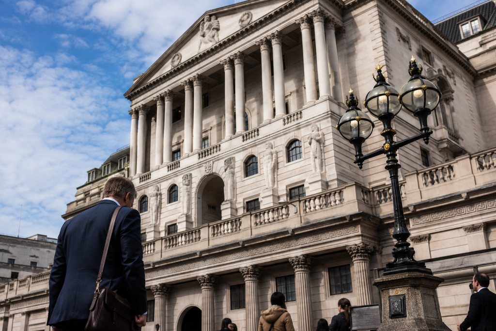 BoE focuses on public-sector wage growth as inflation risk emerges